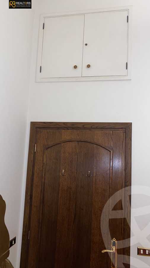 https://aqarmap.com.eg/en/listing/5397458-for-sale-cairo-el-sheikh-zayed-city-compounds-el-rabwa