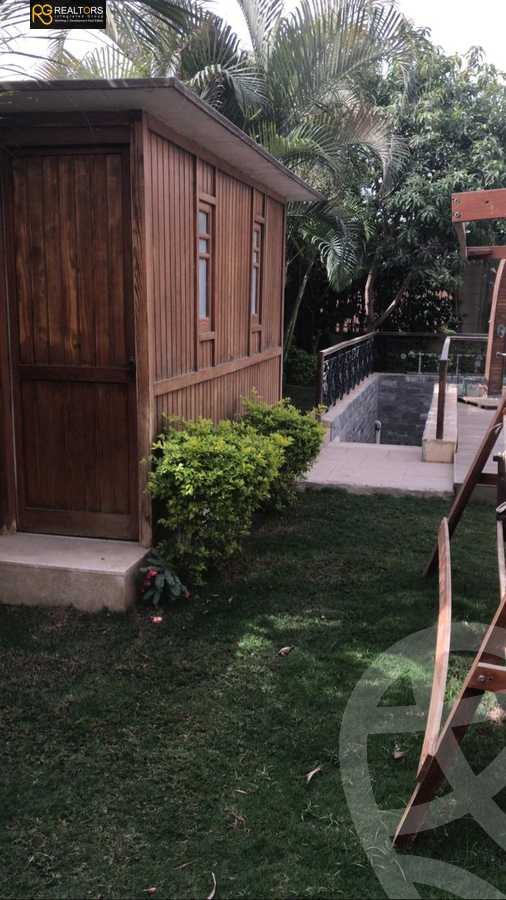 https://aqarmap.com.eg/en/listing/5397563-for-sale-cairo-el-sheikh-zayed-city-compounds-royal-city