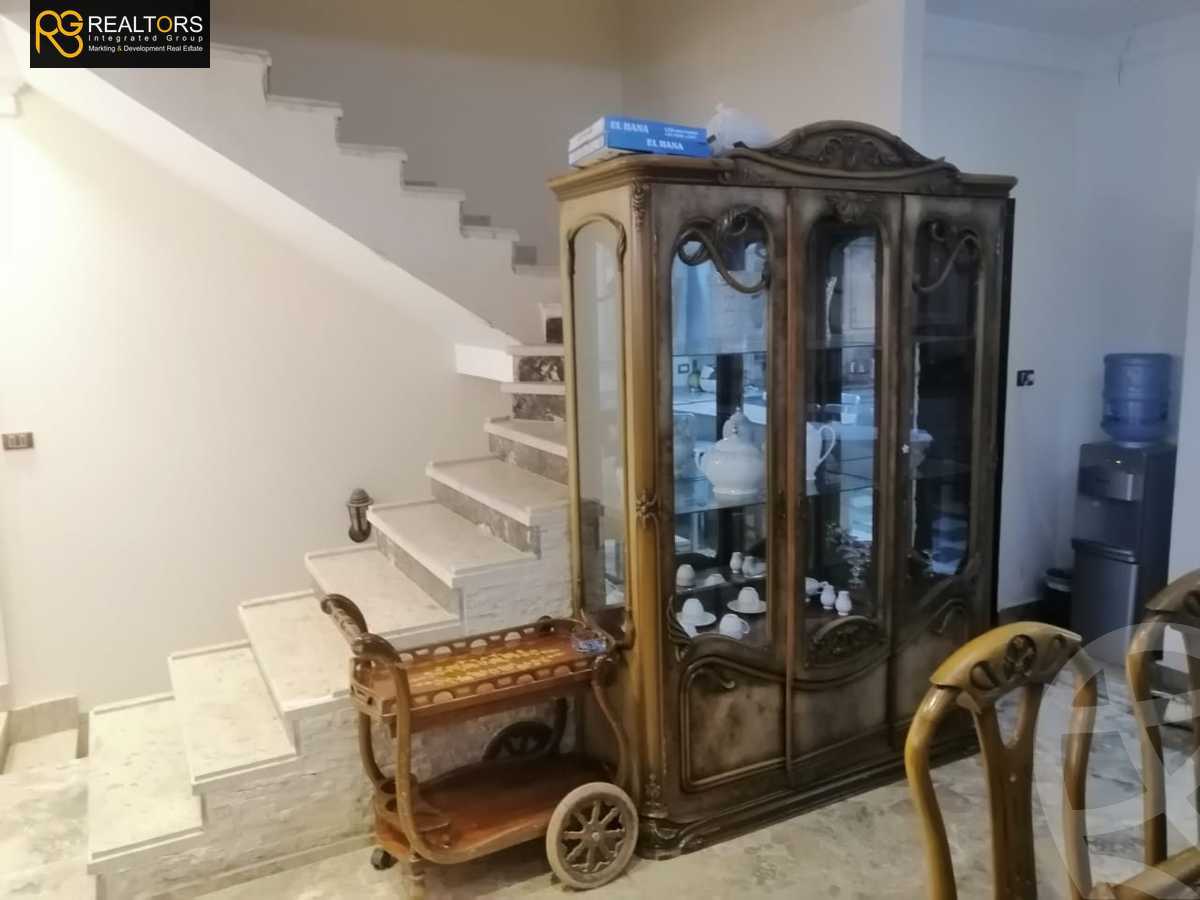 https://aqarmap.com.eg/en/listing/5397629-for-sale-cairo-el-sheikh-zayed-city-compounds-el-yasmeen-compound