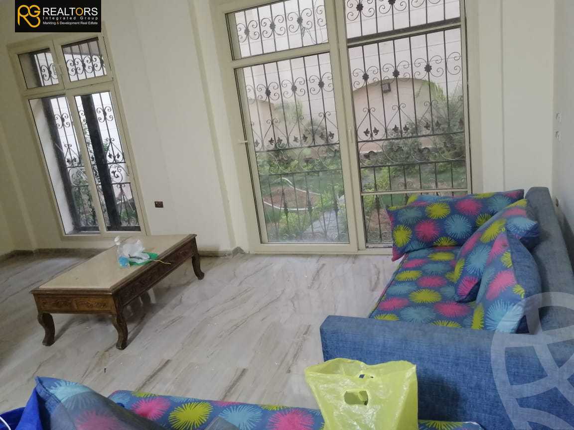 https://aqarmap.com.eg/en/listing/5397629-for-sale-cairo-el-sheikh-zayed-city-compounds-el-yasmeen-compound