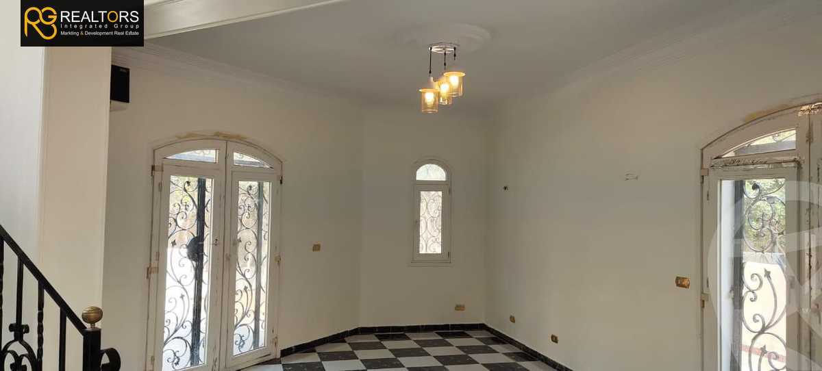 https://aqarmap.com.eg/ar/listing/5400357-for-sale-cairo-6th-of-october-compounds-el-worod