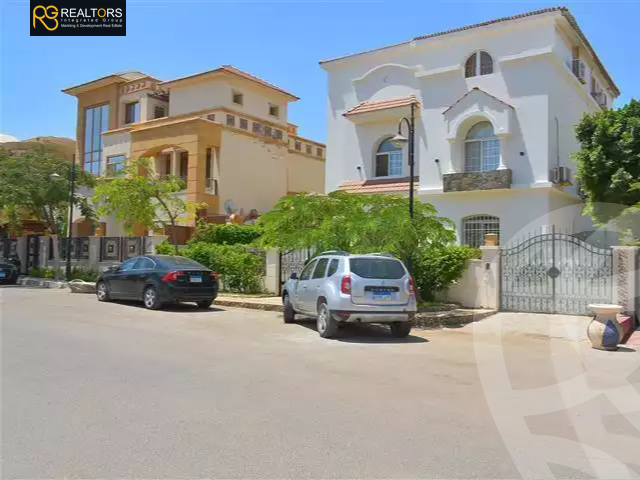 https://aqarmap.com.eg/ar/listing/5394897-for-sale-cairo-new-cairo-compounds-el-rawda