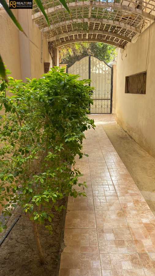 https://aqarmap.com.eg/en/listing/5424878-for-sale-cairo-6th-of-october-el-ahyaa-neighborhood-5th-no-3-st