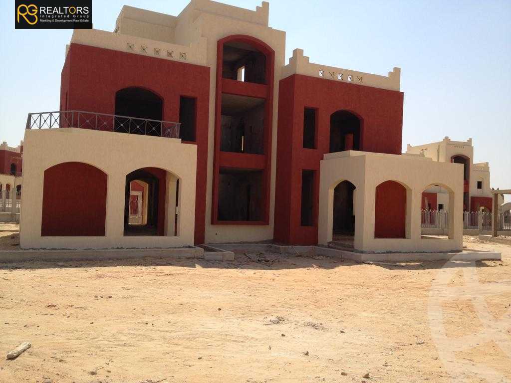 https://aqarmap.com.eg/ar/listing/5428186-for-sale-cairo-el-sheikh-zayed-city-alex-cairo-desert-road-mdyn-sfnks-ljdyd-rose-valley