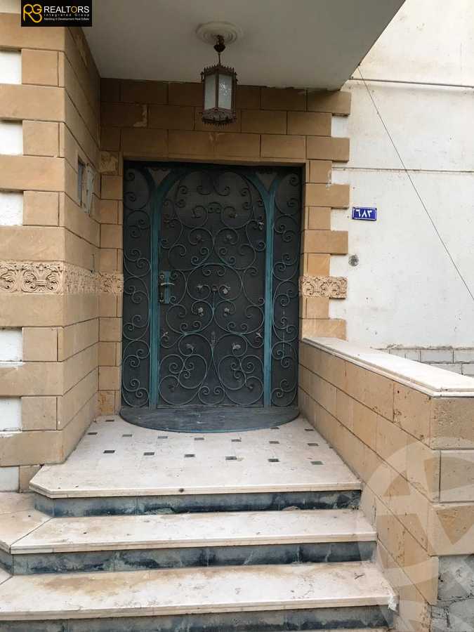 https://aqarmap.com.eg/en/listing/5428716-for-sale-cairo-el-sheikh-zayed-city-compounds-hadayek-el-mohandiseen