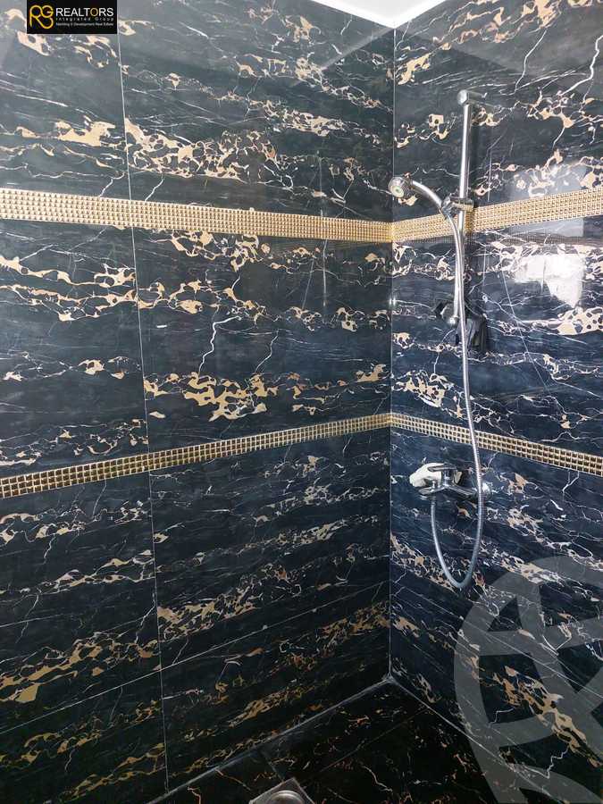 https://aqarmap.com.eg/ar/listing/5446901-for-sale-cairo-6th-of-october-compounds-reem-residence