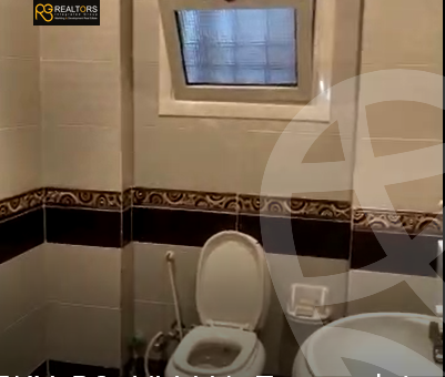 https://aqarmap.com.eg/en/listing/5451087-for-sale-cairo-el-sheikh-zayed-city-compounds-el-yasmeen-compound