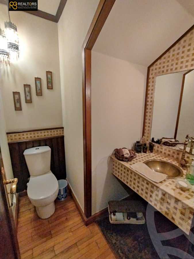 https://aqarmap.com.eg/ar/listing/5451113-for-sale-cairo-el-sheikh-zayed-city-compounds-el-rabwa