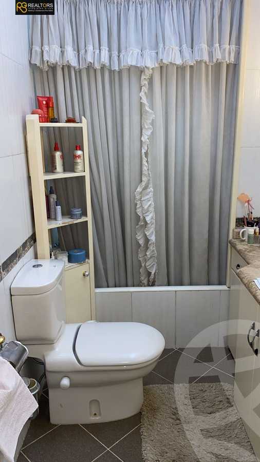 https://aqarmap.com.eg/ar/listing/5451113-for-sale-cairo-el-sheikh-zayed-city-compounds-el-rabwa