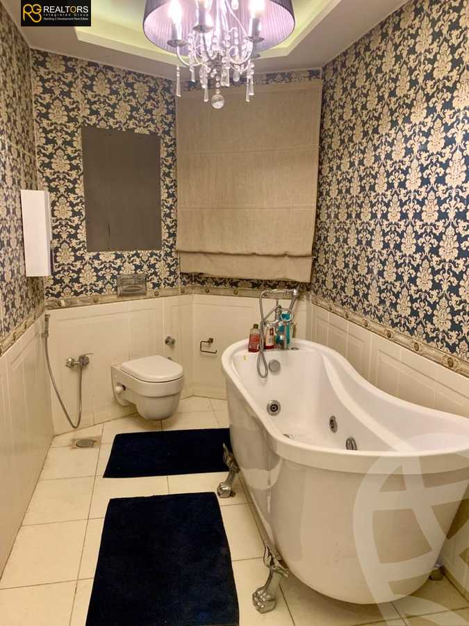https://aqarmap.com.eg/ar/listing/5451150-for-sale-cairo-6th-of-october-compounds-first-heights