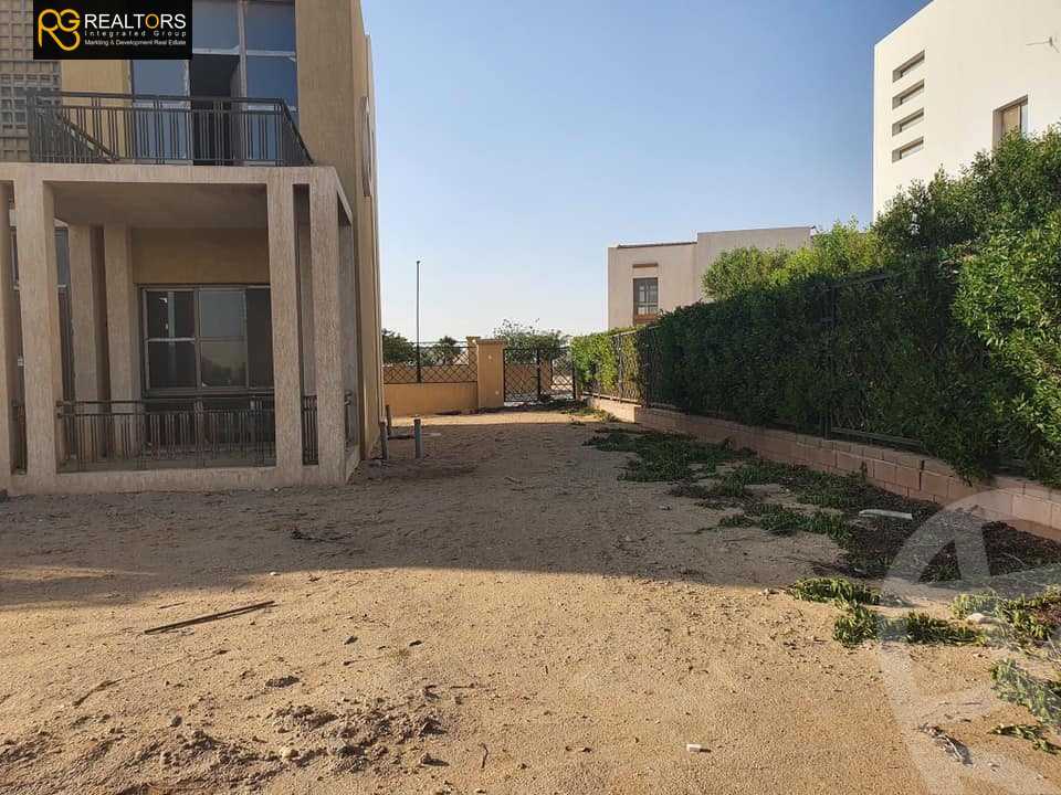https://aqarmap.com.eg/ar/listing/5451227-for-sale-cairo-el-sheikh-zayed-city-compounds-kmbwnd-ljry-swdyk