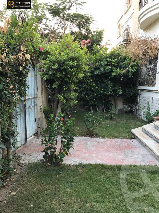 https://aqarmap.com.eg/ar/listing/5451250-for-sale-cairo-el-sheikh-zayed-city-compounds-hadayek-el-mohandiseen