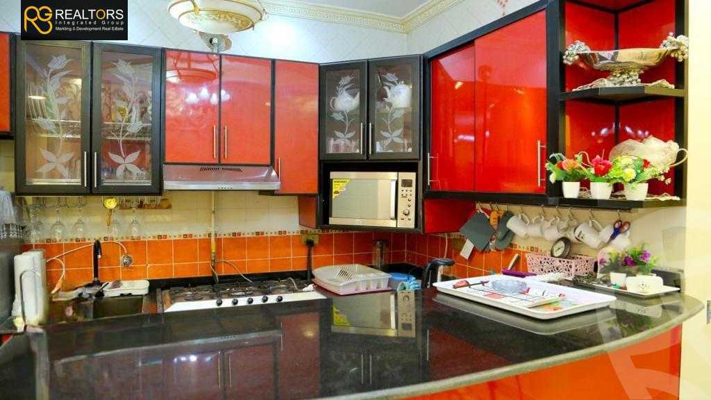 https://aqarmap.com.eg/en/listing/5456077-for-sale-cairo-6th-of-october-hadaeq-october