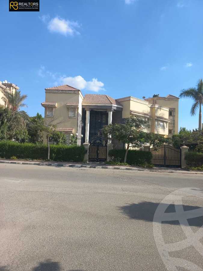 https://aqarmap.com.eg/en/listing/5456121-for-sale-cairo-6th-of-october-compounds-mena-garden-city