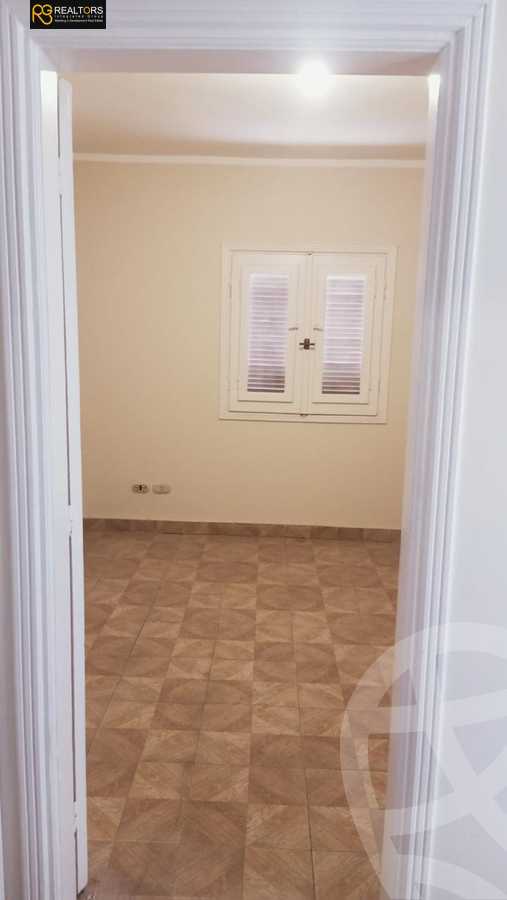 https://aqarmap.com.eg/ar/listing/5474644-for-sale-cairo-el-sheikh-zayed-city-alex-cairo-desert-road-mdyn-sfnks-ljdyd-sandorini