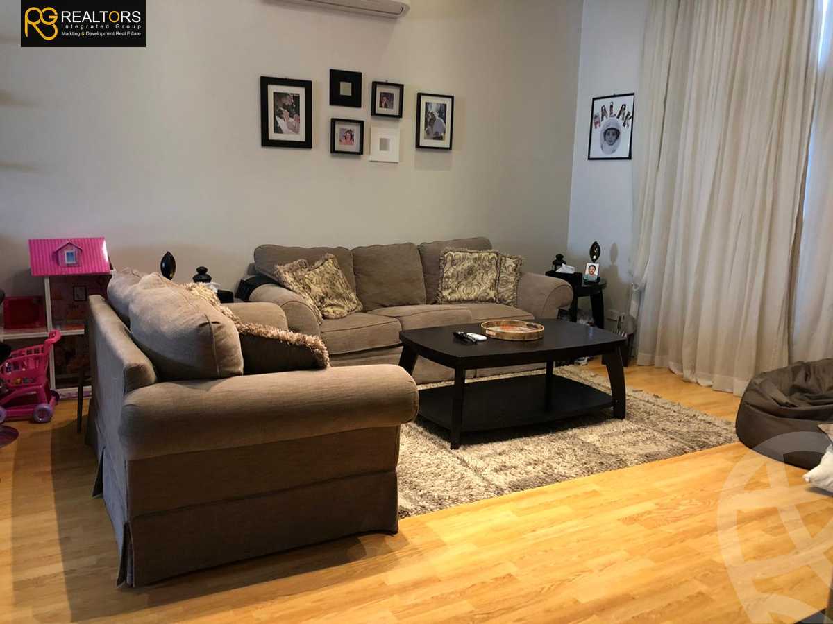 https://aqarmap.com.eg/en/listing/5474708-for-sale-cairo-el-sheikh-zayed-city-compounds-kmbwnd-ljry-swdyk