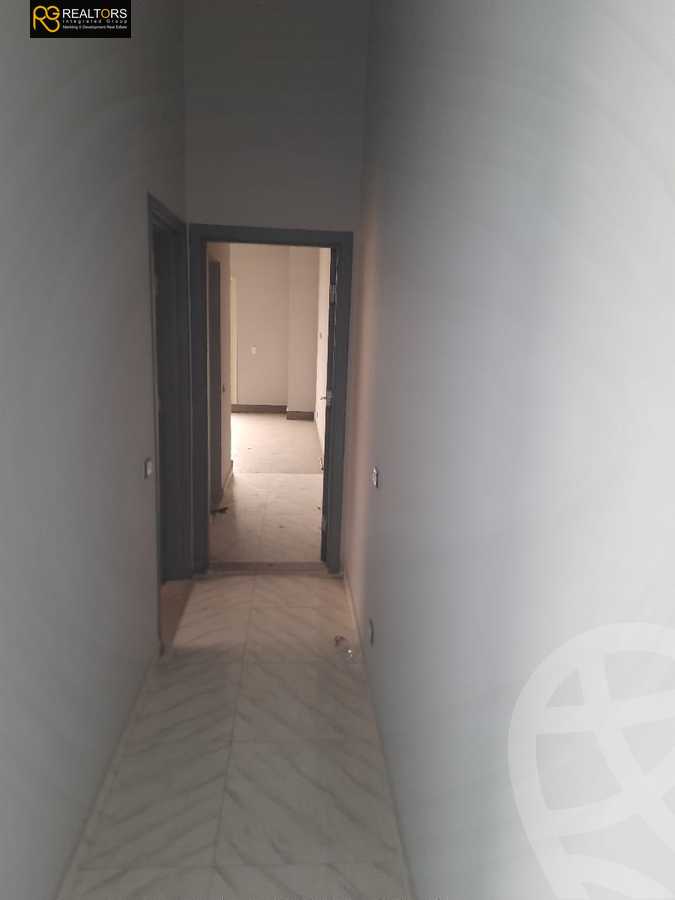 https://aqarmap.com.eg/en/listing/5474743-for-sale-cairo-6th-of-october-compounds-pyramids-walk