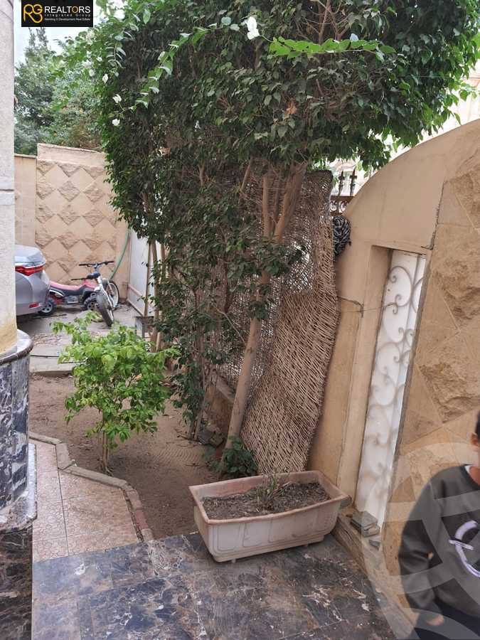 https://aqarmap.com.eg/en/listing/5474821-for-sale-cairo-el-sheikh-zayed-city-compounds-el-yasmeen-compound