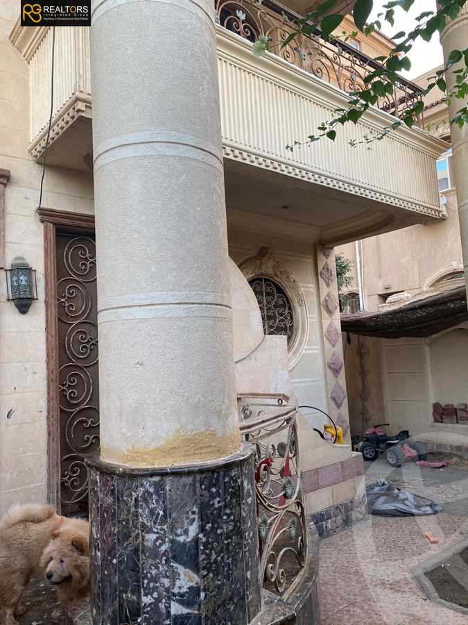https://aqarmap.com.eg/en/listing/5474821-for-sale-cairo-el-sheikh-zayed-city-compounds-el-yasmeen-compound