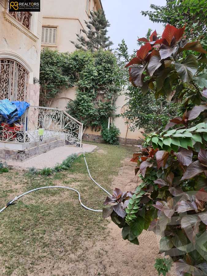 https://aqarmap.com.eg/en/listing/5474821-for-sale-cairo-el-sheikh-zayed-city-compounds-el-yasmeen-compound