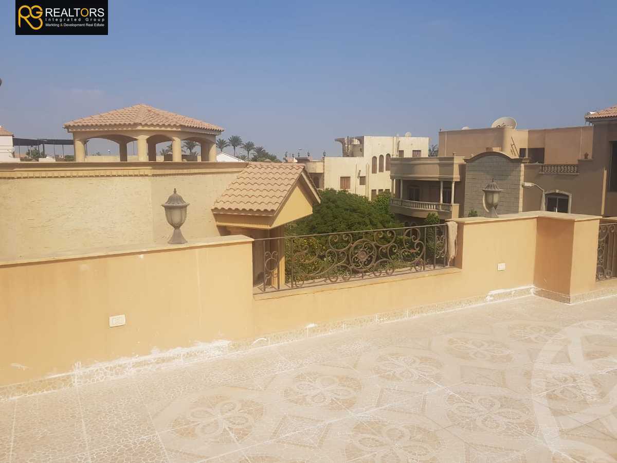 https://aqarmap.com.eg/en/listing/5474924-for-sale-cairo-el-sheikh-zayed-city-compounds-el-yasmeen-compound