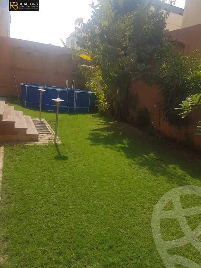 https://aqarmap.com.eg/en/listing/5474924-for-sale-cairo-el-sheikh-zayed-city-compounds-el-yasmeen-compound