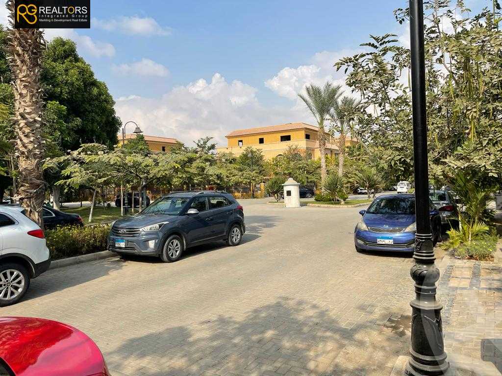 https://aqarmap.com.eg/en/listing/5475019-for-sale-cairo-6th-of-october-compounds-wyst-jyt-mwl