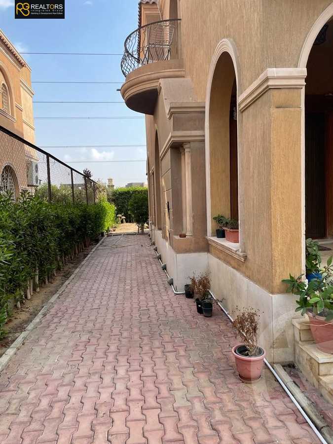 https://aqarmap.com.eg/en/listing/5475019-for-sale-cairo-6th-of-october-compounds-wyst-jyt-mwl