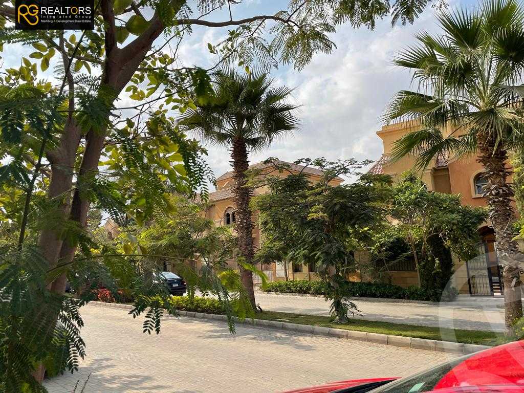 https://aqarmap.com.eg/en/listing/5475019-for-sale-cairo-6th-of-october-compounds-wyst-jyt-mwl