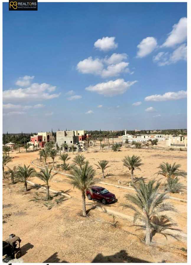 https://aqarmap.com.eg/en/listing/5506153-for-sale-cairo-el-sheikh-zayed-city-alex-cairo-desert-road-mdyn-sfnks-ljdyd-de-joya-park-compound-taj-misr