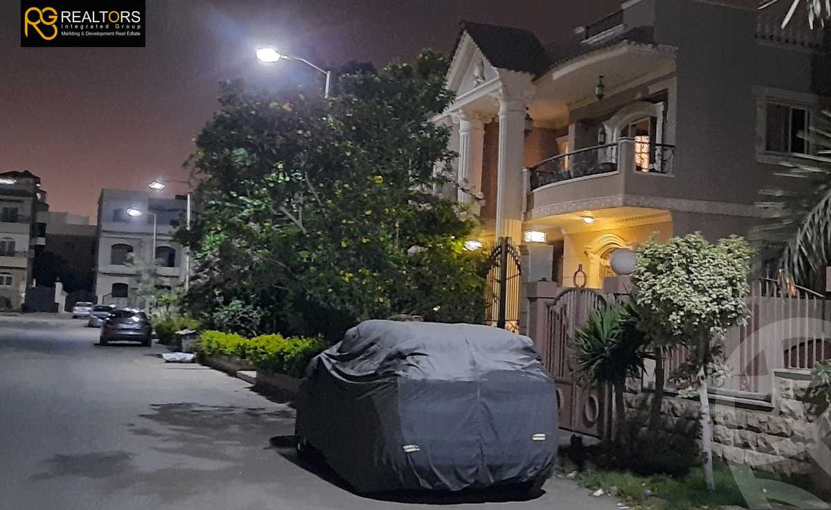 https://aqarmap.com.eg/ar/listing/5508656-for-sale-cairo-el-sheikh-zayed-city-compounds-el-yasmeen-compound