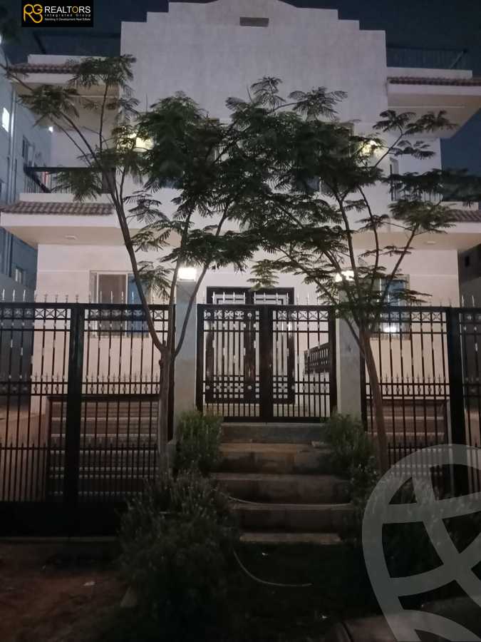 https://aqarmap.com.eg/en/listing/5508681-for-sale-cairo-6th-of-october-el-tawsaat-el-shamalya-lhy-300