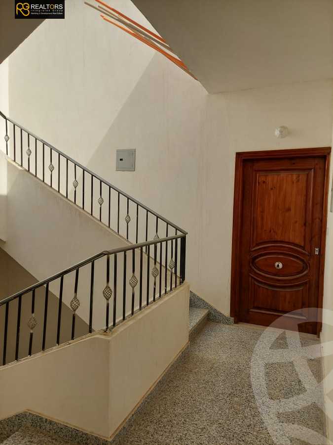 https://aqarmap.com.eg/en/listing/5508681-for-sale-cairo-6th-of-october-el-tawsaat-el-shamalya-lhy-300