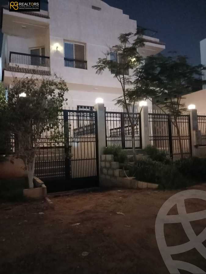 https://aqarmap.com.eg/en/listing/5508681-for-sale-cairo-6th-of-october-el-tawsaat-el-shamalya-lhy-300