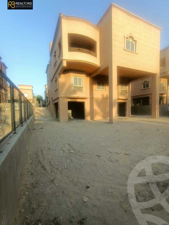 https://aqarmap.com.eg/en/listing/5508709-for-sale-cairo-6th-of-october-compounds-brnsys