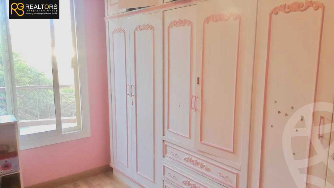 https://aqarmap.com.eg/ar/listing/5511967-for-sale-cairo-el-sheikh-zayed-city-compounds-hadayek-el-mohandiseen