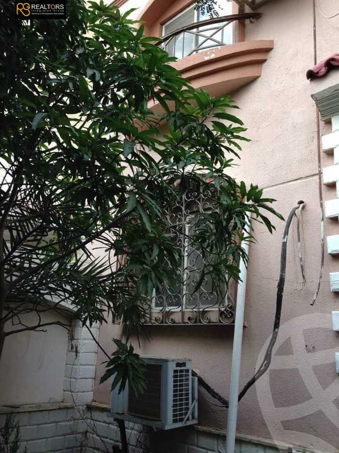 https://aqarmap.com.eg/ar/listing/5511967-for-sale-cairo-el-sheikh-zayed-city-compounds-hadayek-el-mohandiseen