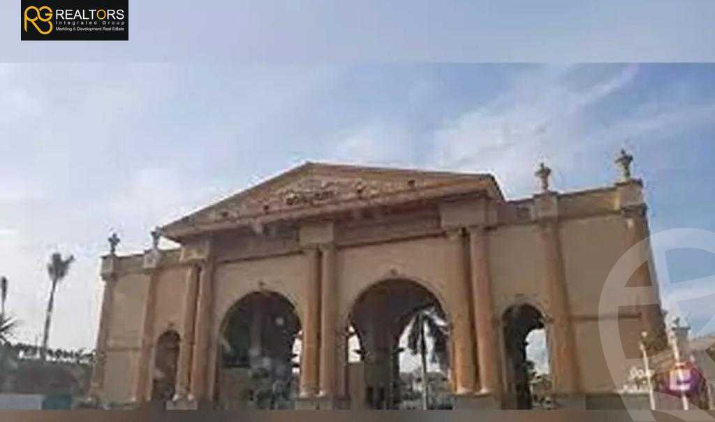 https://aqarmap.com.eg/en/listing/5511983-for-sale-cairo-el-sheikh-zayed-city-compounds-royal-city