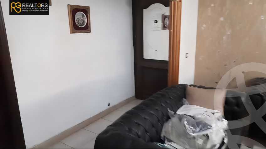 https://aqarmap.com.eg/en/listing/5516205-for-sale-cairo-el-sheikh-zayed-city-compounds-hadayek-el-mohandiseen