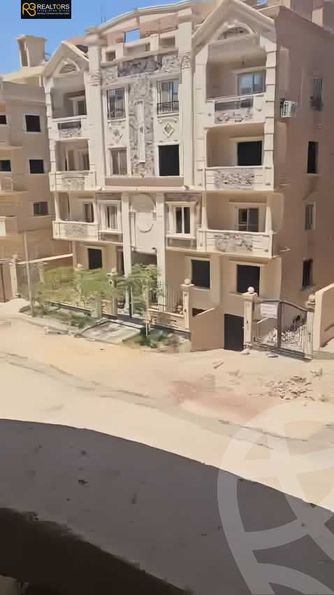 https://aqarmap.com.eg/en/listing/5516237-for-sale-cairo-el-sheikh-zayed-city-compounds-zayed-heights-compound