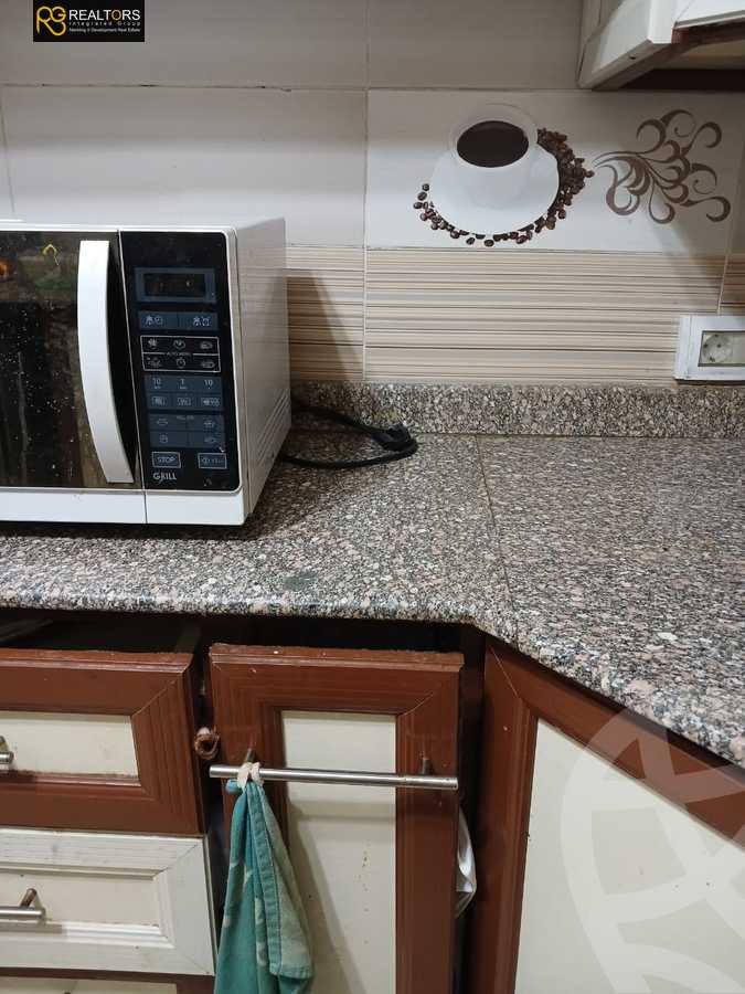 https://aqarmap.com.eg/en/listing/5516315-for-sale-cairo-el-sheikh-zayed-city-small-investor