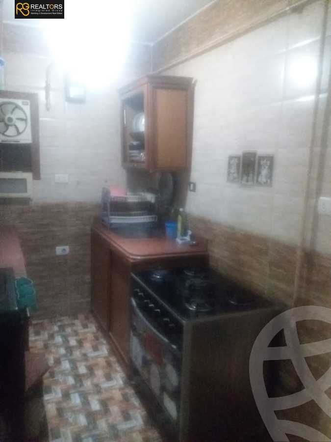https://aqarmap.com.eg/ar/listing/5516359-for-sale-cairo-el-sheikh-zayed-city-el-hay-elthaleth-dr-ali-lotfi-st