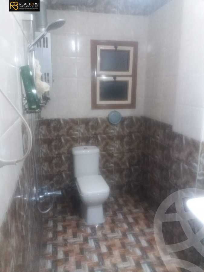 https://aqarmap.com.eg/ar/listing/5516359-for-sale-cairo-el-sheikh-zayed-city-el-hay-elthaleth-dr-ali-lotfi-st