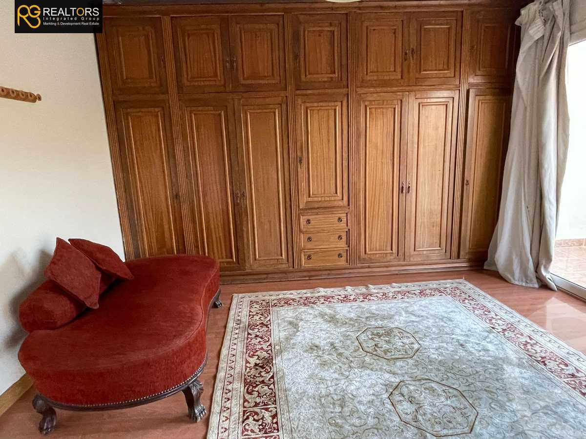 https://aqarmap.com.eg/ar/listing/5521576-for-sale-cairo-el-sheikh-zayed-city-compounds-zayed-2000