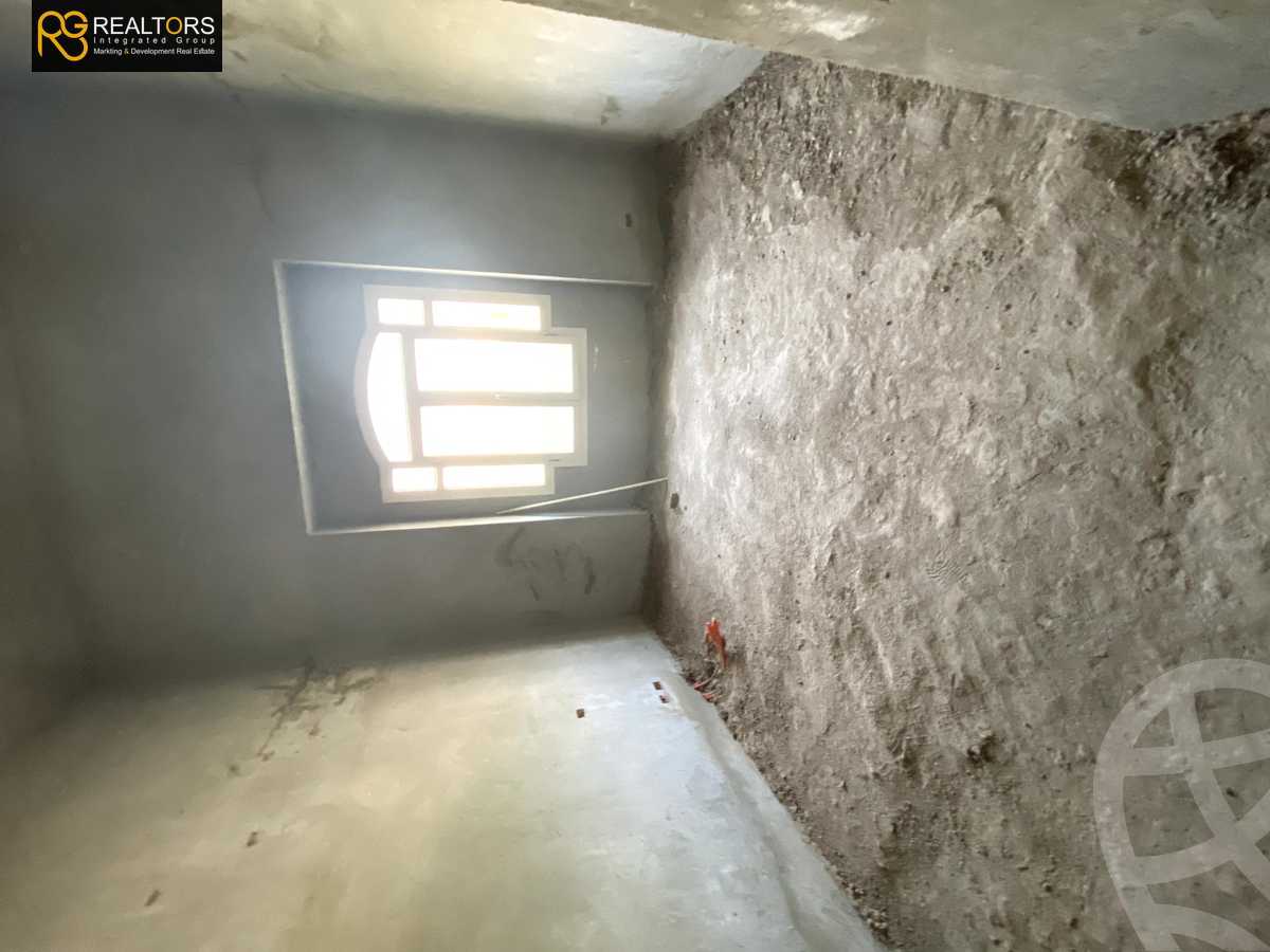 https://aqarmap.com.eg/en/listing/5536140-for-sale-cairo-6th-of-october-compounds-gardenia-park-2