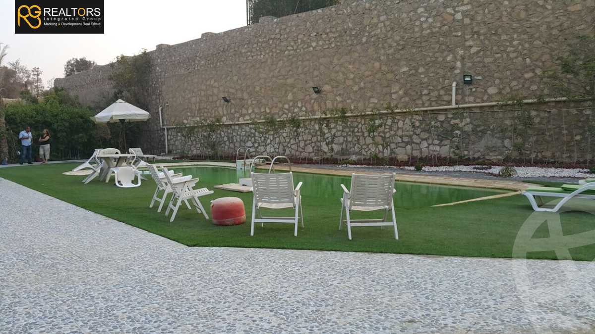 https://aqarmap.com.eg/en/listing/5553855-for-sale-cairo-el-sheikh-zayed-city-alex-cairo-desert-road-mntq-fr-y-btryq-skndryh-lshrwy