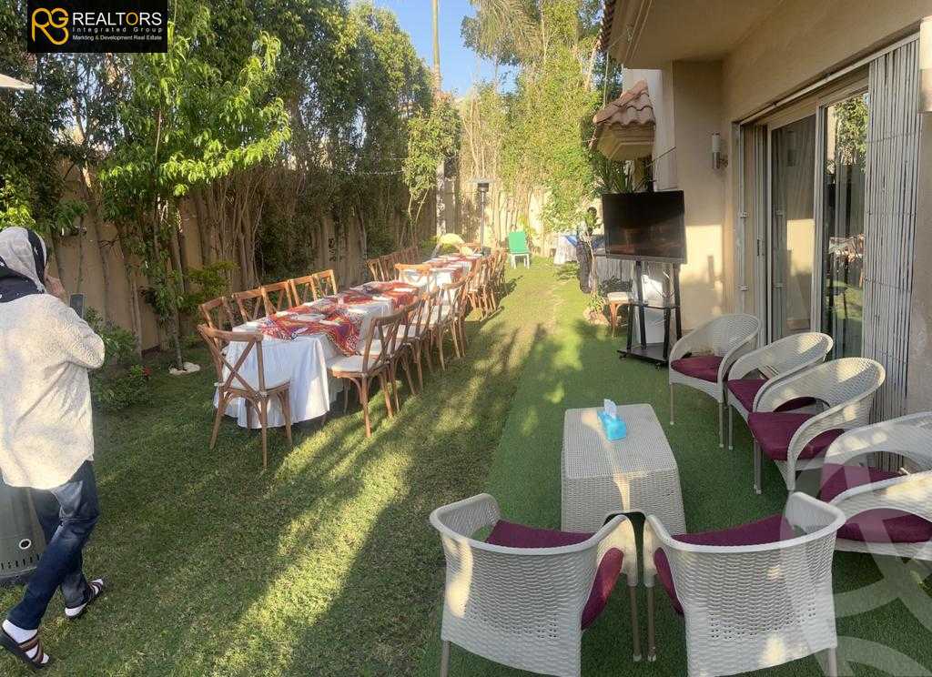 https://aqarmap.com.eg/en/listing/5554101-for-sale-cairo-el-sheikh-zayed-city-compounds-royal-city