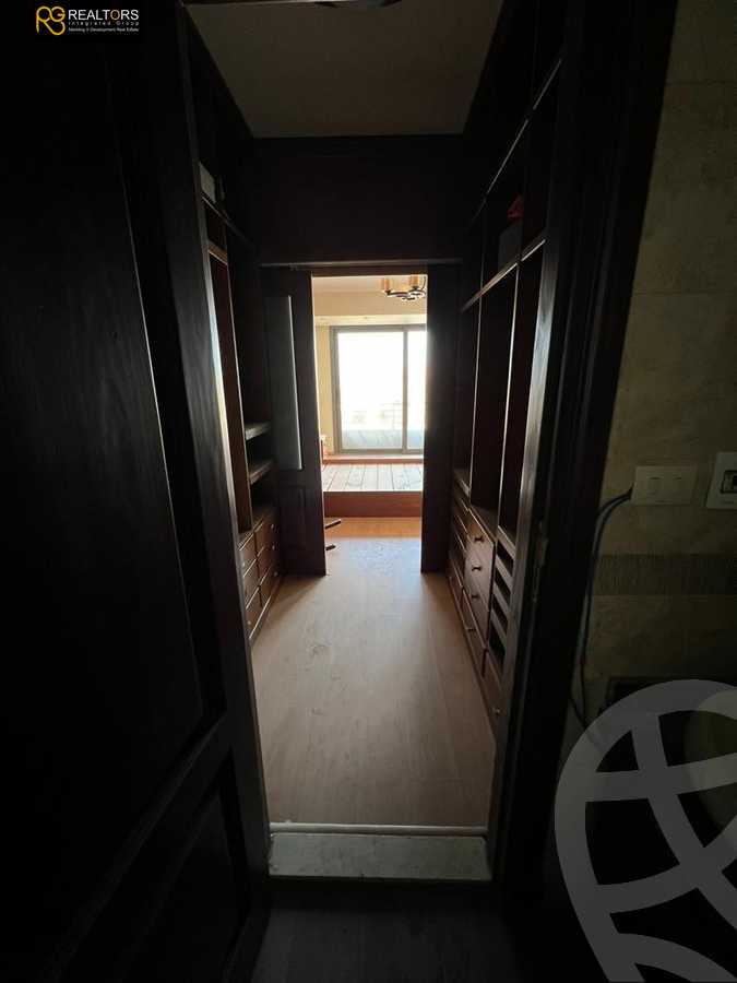 https://aqarmap.com.eg/ar/listing/5557039-for-sale-cairo-6th-of-october-compounds-reem-residence
