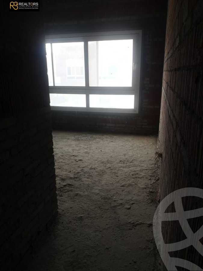 https://aqarmap.com.eg/ar/listing/5557055-for-sale-cairo-el-sheikh-zayed-city-compounds-etapa