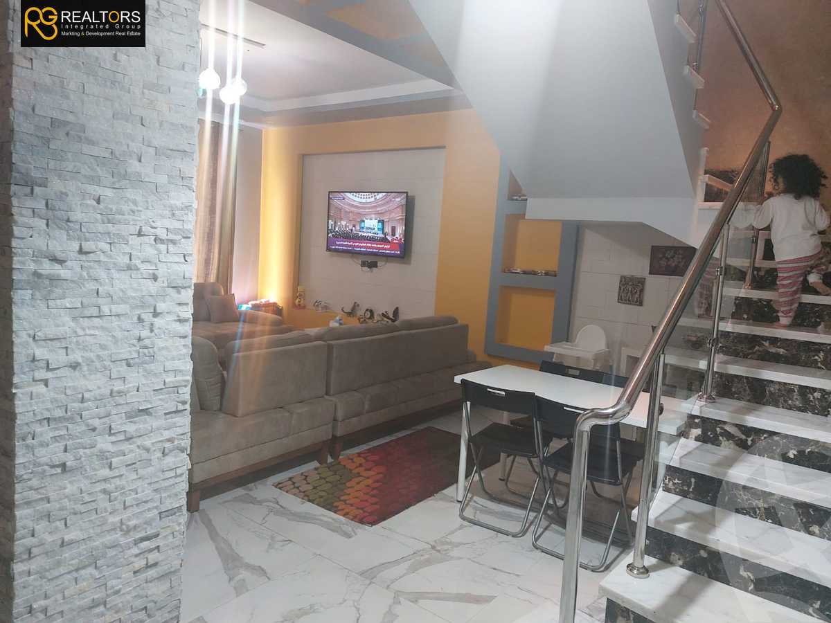 https://aqarmap.com.eg/ar/listing/5557191-for-sale-cairo-6th-of-october-compounds-reem-residence